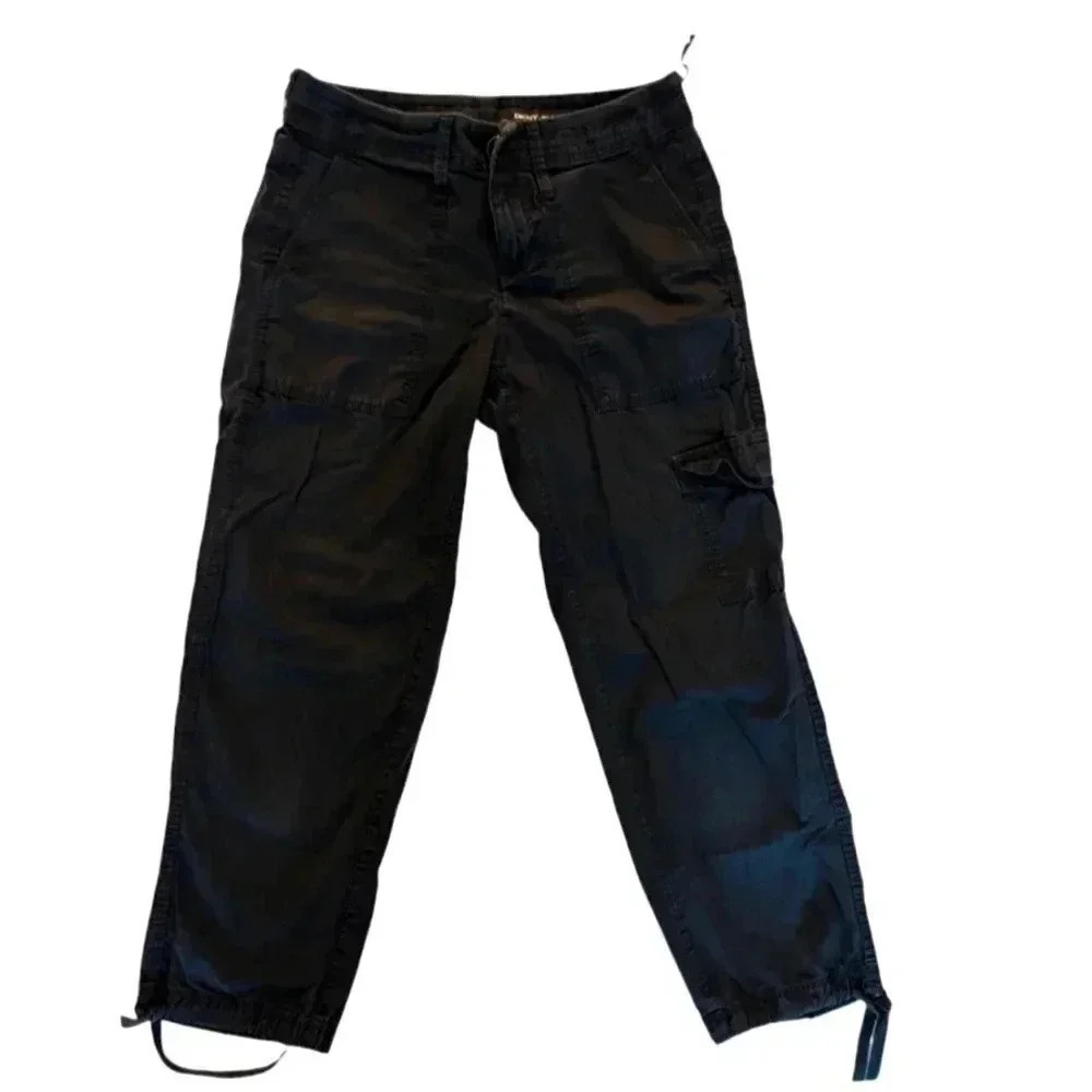 DKNY Jeans Cargo Capri Pants Black SZ 0
